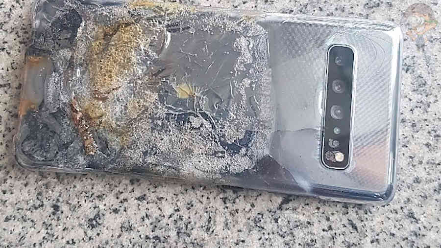 Galaxy S10 взорвался