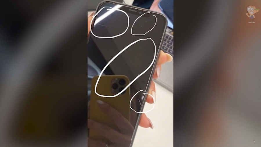 царапины на экране iPhone 11