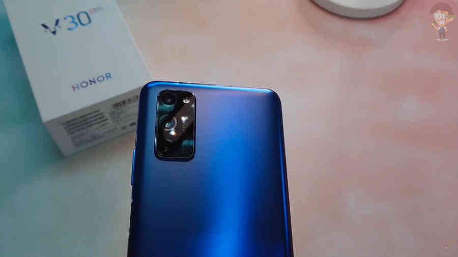 блок камер смартфона HONOR V30 5G PRO